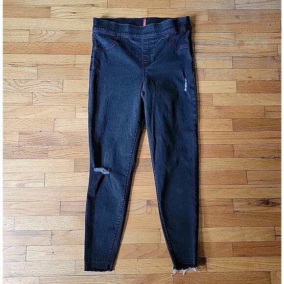 Spanx Distressed High Rise Ankle Skinny Pull On Jeans Black Raw Hem 20213R - Picture 1 of 9